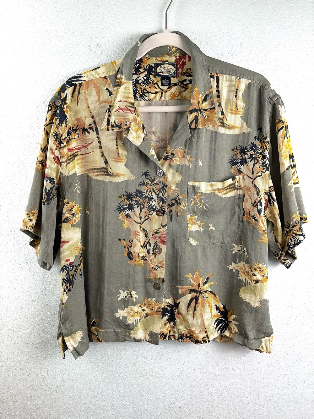 VTG Tommy Bahama 100% Silk Cropped Sage Green Hawaiian Shirt, Size L